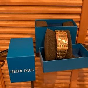 Heidi Daus Crystal Watch Cuff Limited Edition - Pistachio NWT💚